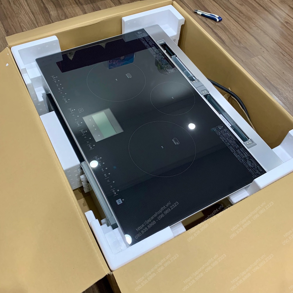 bếp từ hitachi ht-n8ktwf 75cm 3 vùng nấu