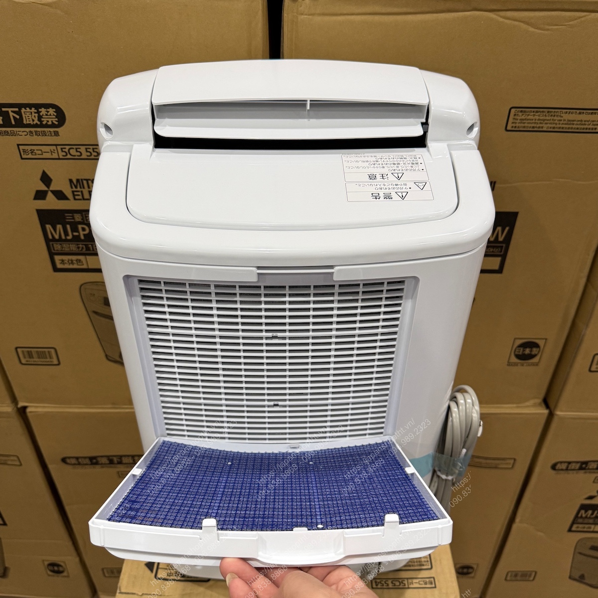 H&Igrave;NH ẢNH THỰC TẾ M&Aacute;Y H&Uacute;T ẨM MITSUBISHI MJ-P180YX-W TẠI JAPANSHOP.THT