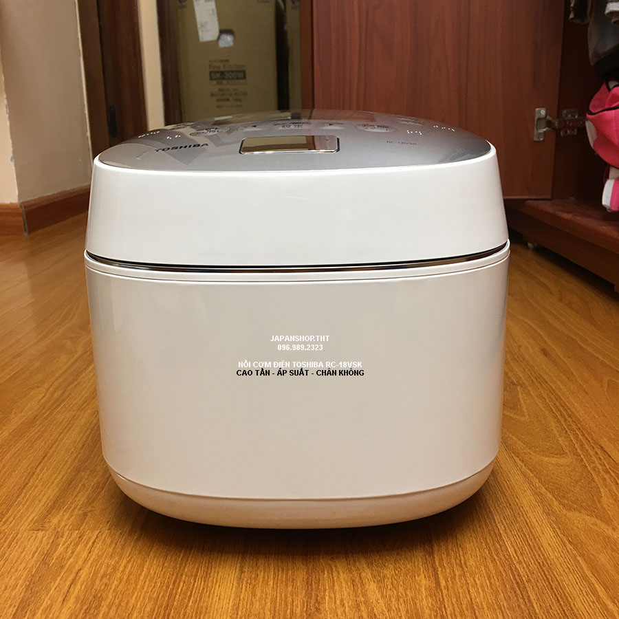 NỒI CƠM CAO TẦN ÁP SUẤT CHÂN KHÔNG TOSHIBA RC-18VSK-W (2017)