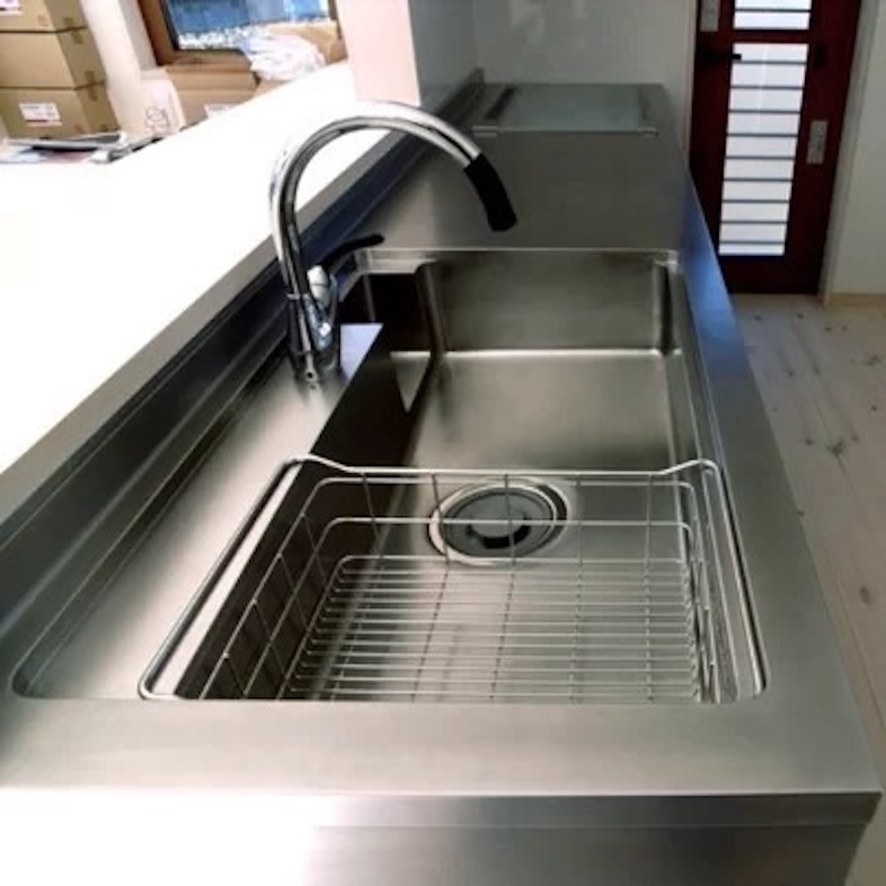 VÒI RỬA BÁT NÓNG LẠNH TOTO TKN34PBRRA – VÒI BẾP KÉO DÀI GOOSE NECK NỘI ĐỊA NHẬT