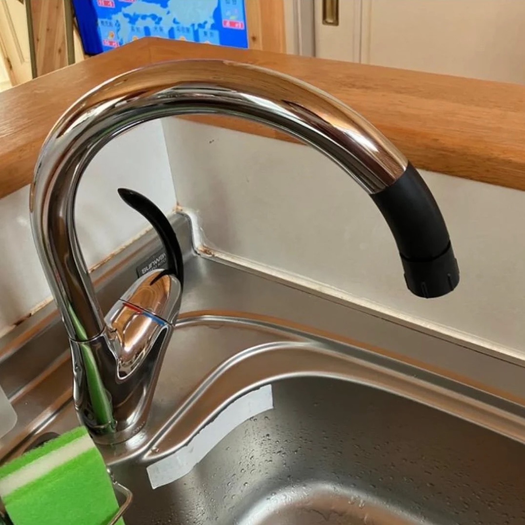 VÒI RỬA BÁT NÓNG LẠNH TOTO TKN34PBRRA – VÒI BẾP KÉO DÀI GOOSE NECK NỘI ĐỊA NHẬT